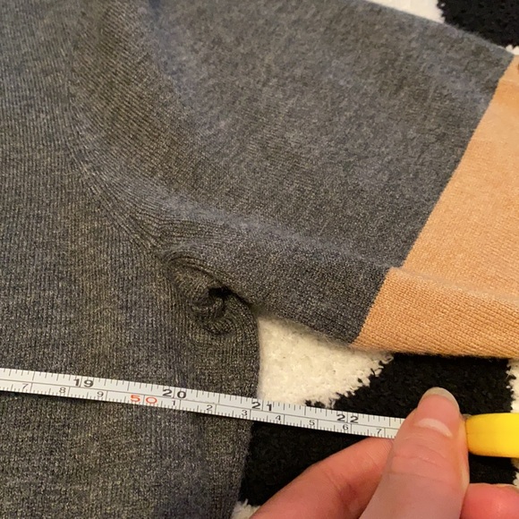 3/$30 Liz Claiborne Dress - Picture 6 of 9